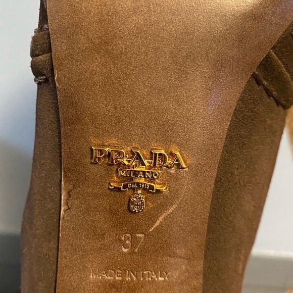 🔥🔥PRADA suede boots🔥🔥 - Picture 9 of 11